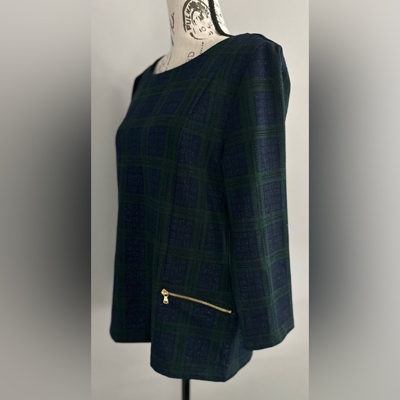🎄Talbots Navy & Green Tartan Plaid Blouse with Metallic Gold Accents 🎄 - Picture 3 of 12